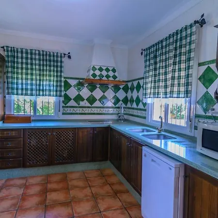 Casa Quintero 4 Dorm By Ruralidays Conil De La Frontera